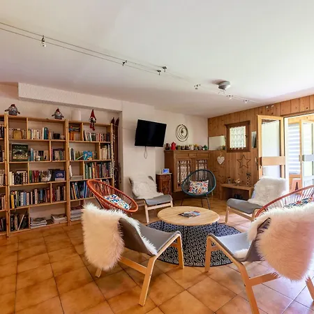 Appartement 14 - Charvin *